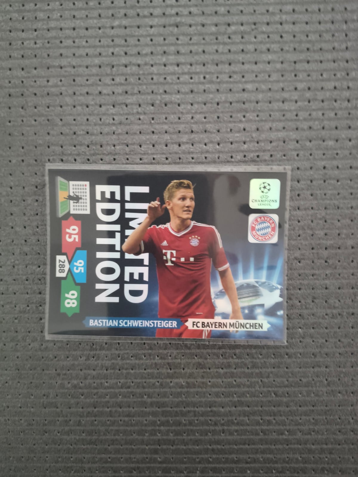 Bastian Schweinsteiger – Recto