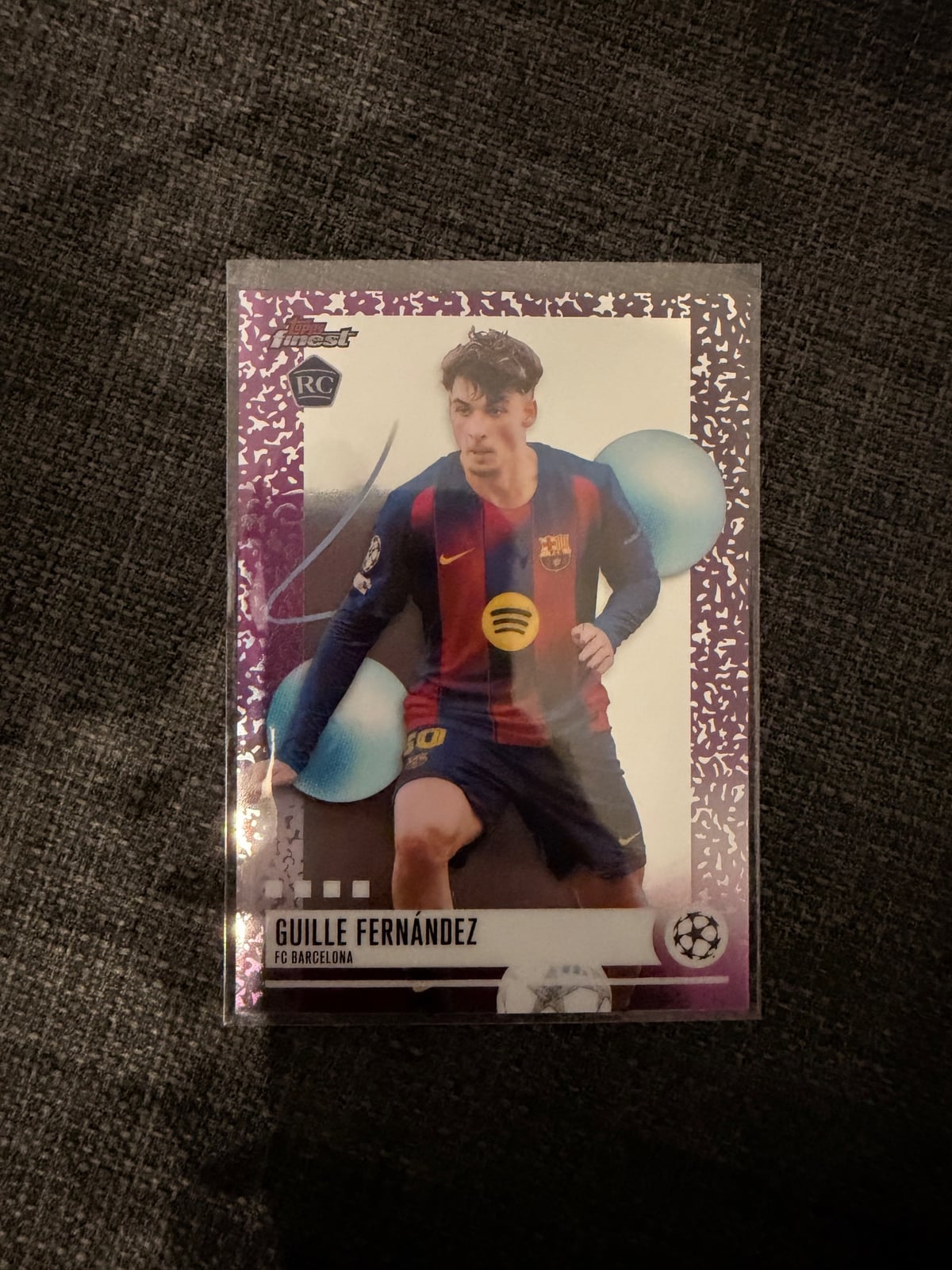 Guille Fernández – Vorderseite