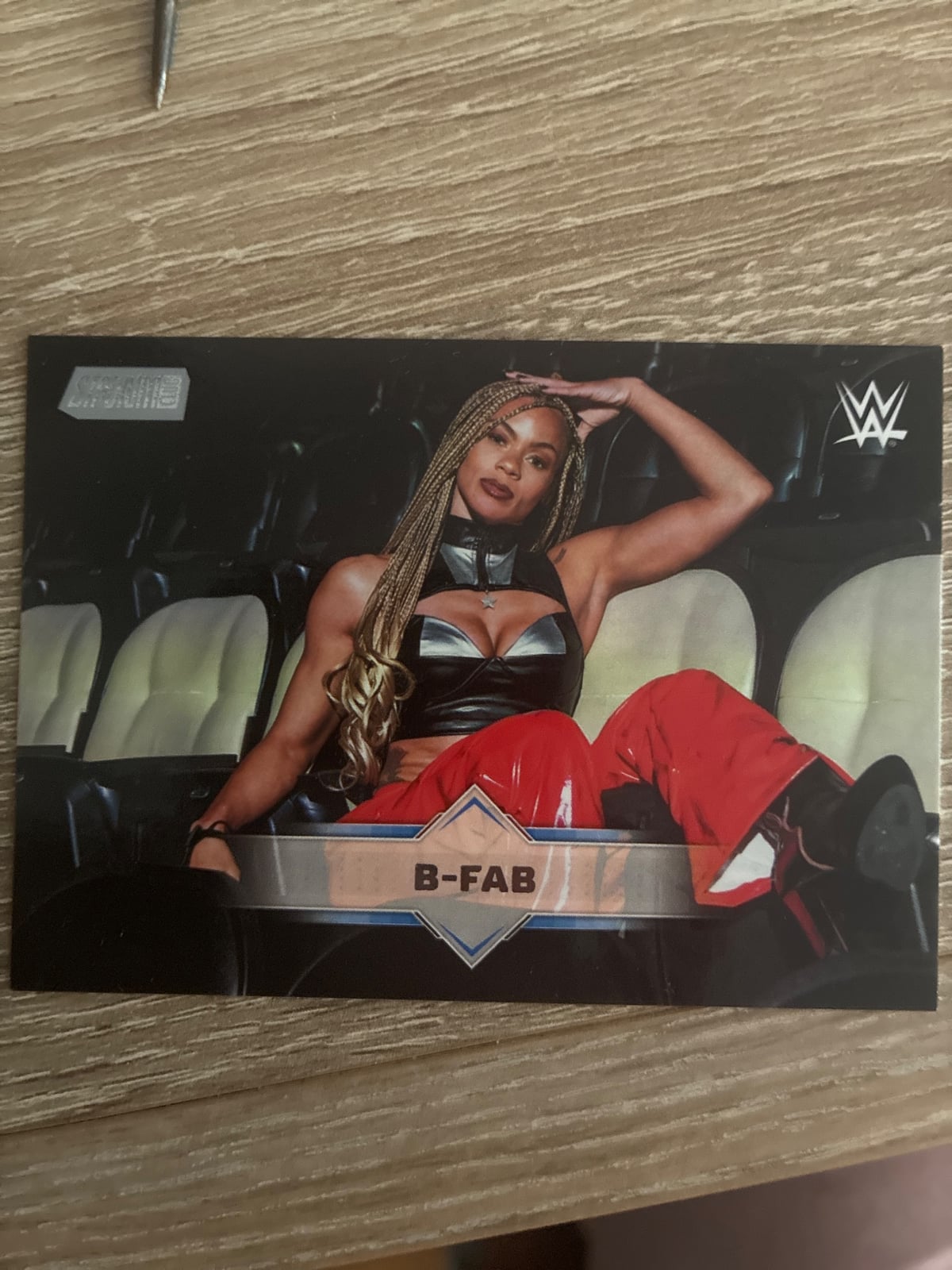 B-Fab – Vorderseite
